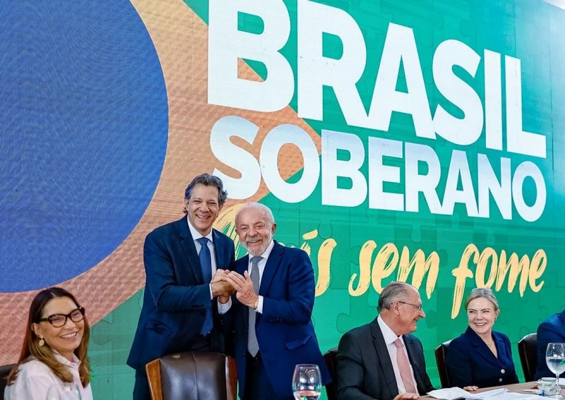 Haddad rejeita qualquer ideia de privatização do Pix