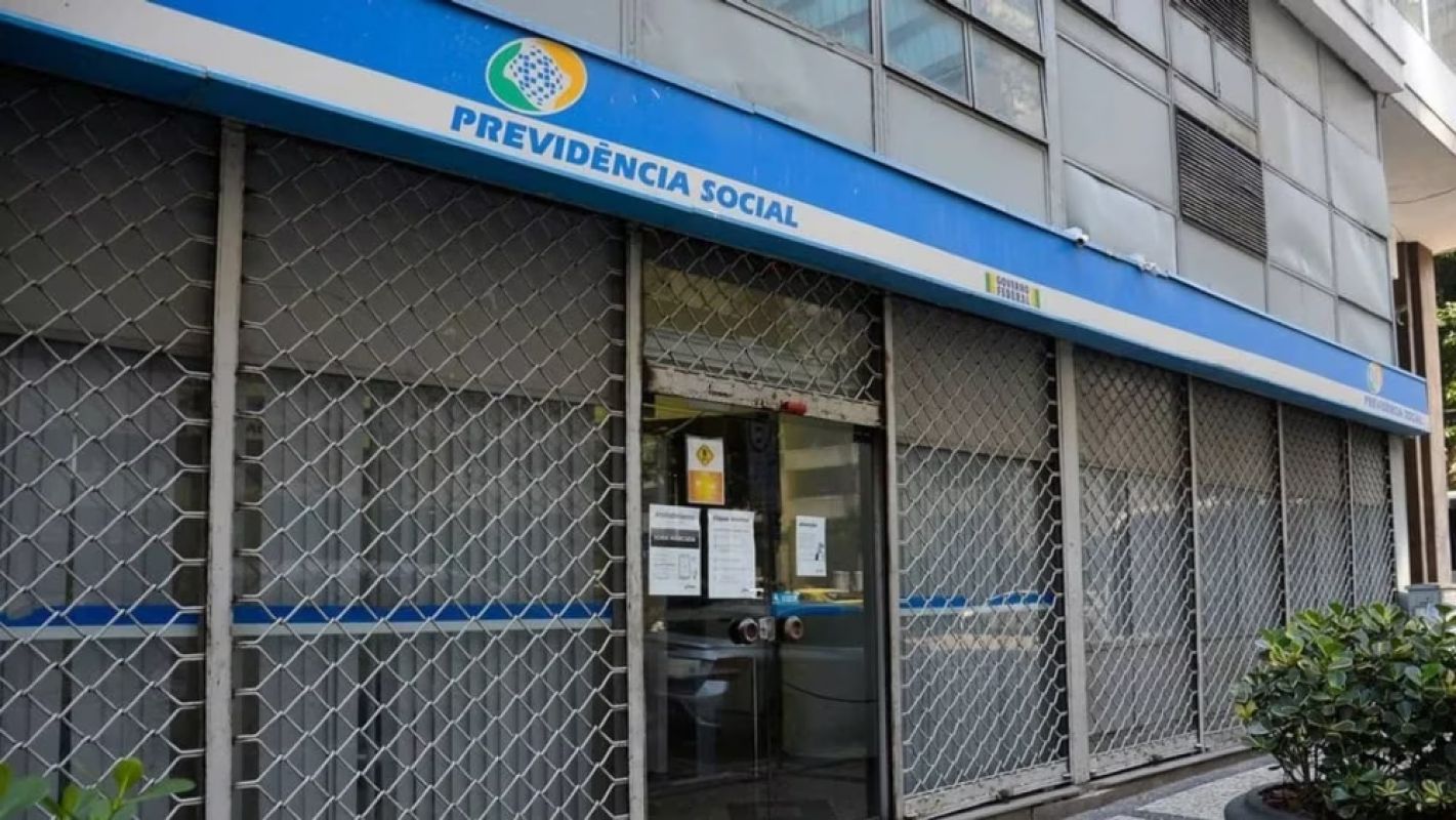Regras do INSS ficam mais rígidas a partir de 2026 com aumento de idade mínima e pontos