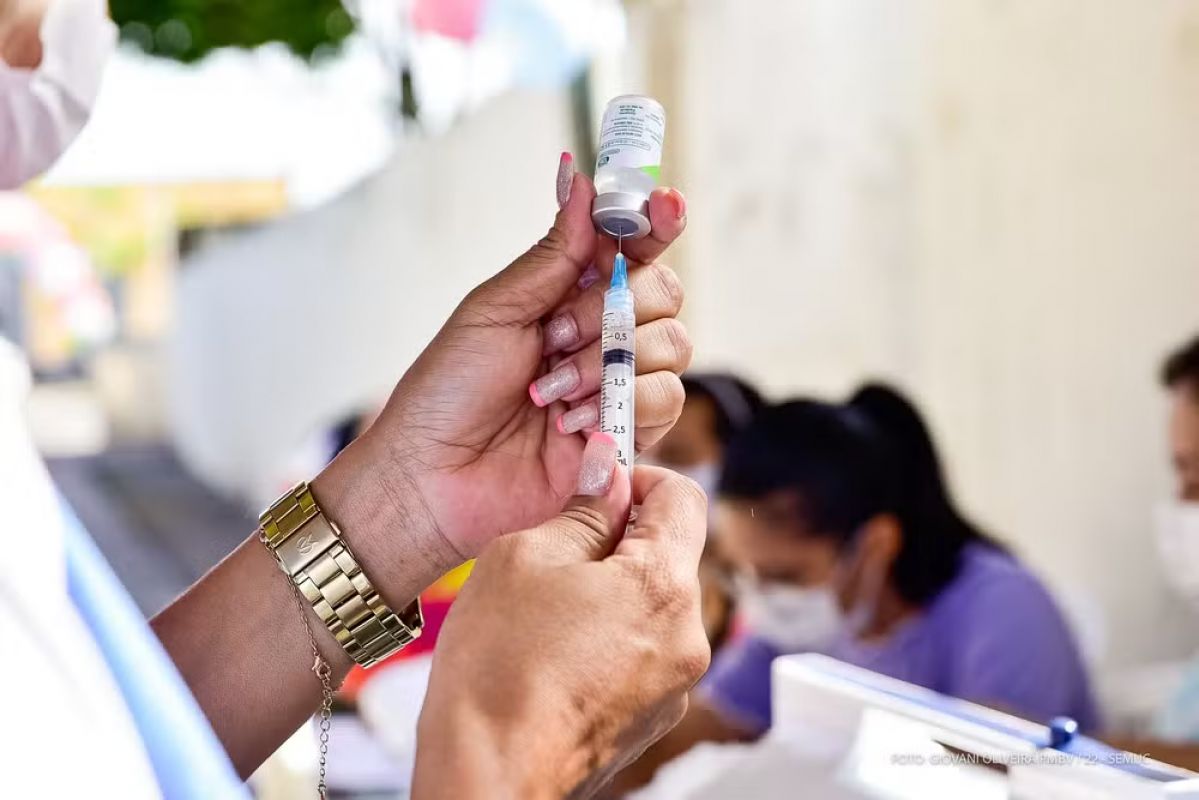 Ministério da Saúde apura se há falhas na distribuição de vacinas em MG