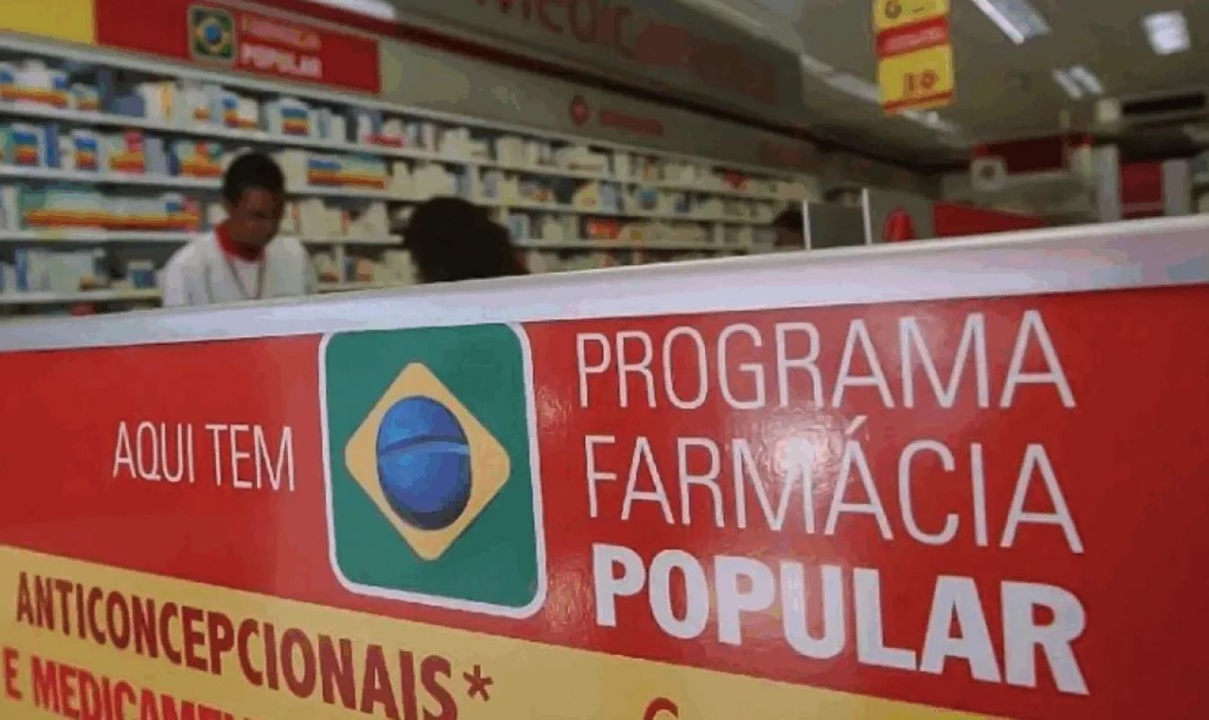 Ministério da Saúde descredencia mais de 9 mil farmácias do programa popular