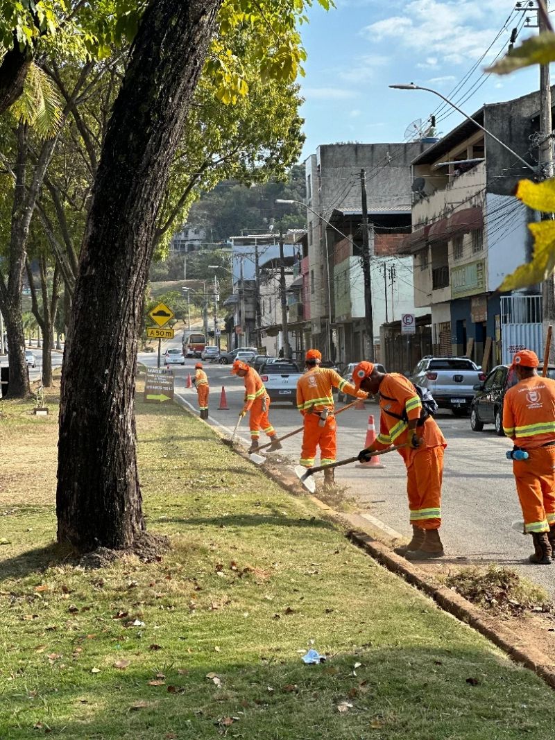 Ipatinga recolhe mais de 2.800 toneladas de lixo em ação intensiva