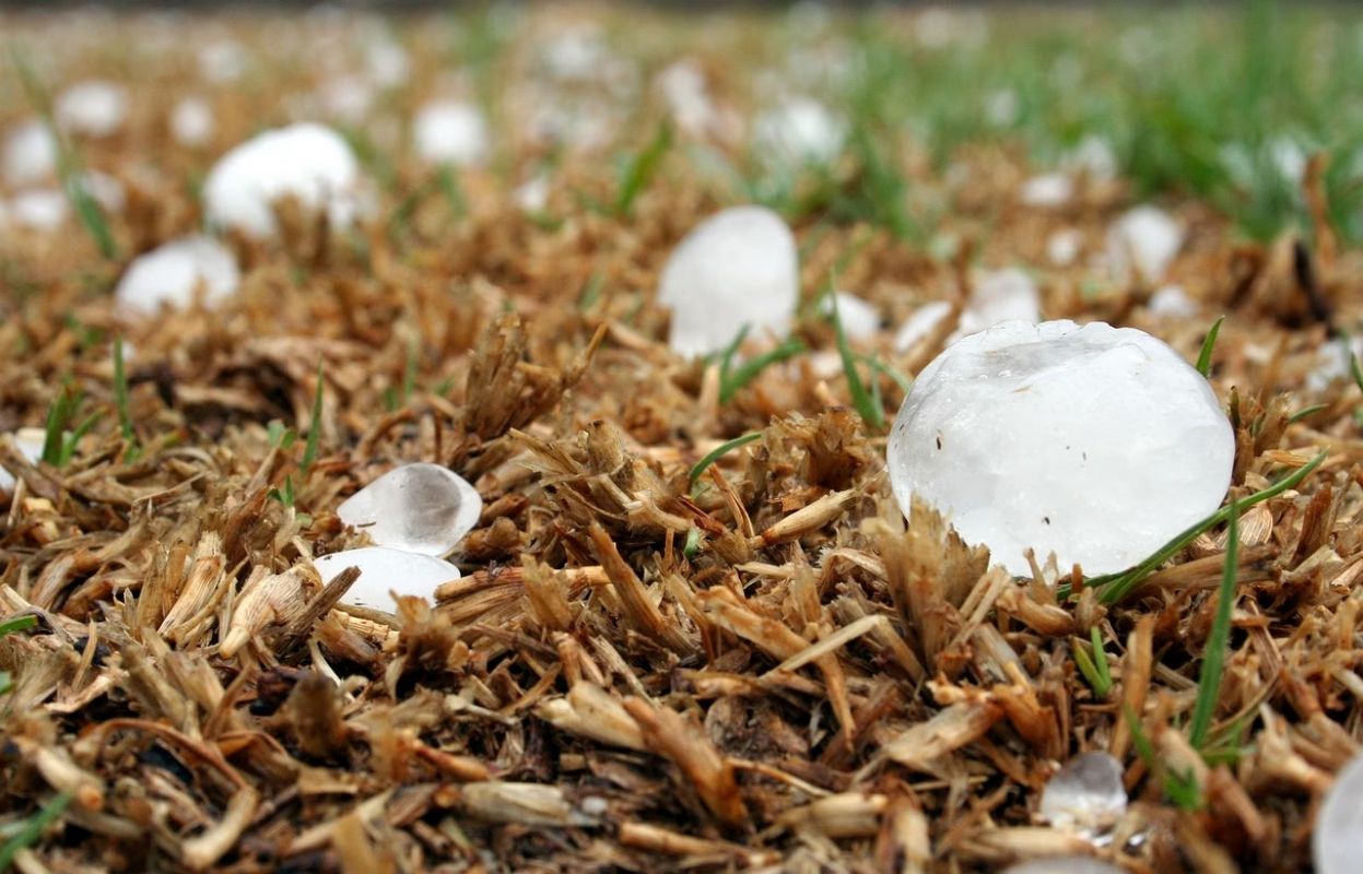 Inmet coloca as 853 cidades de Minas em alerta para tempestades com granizo