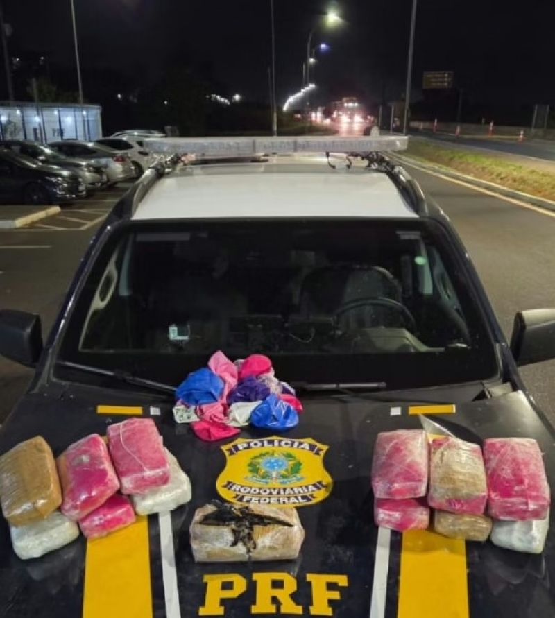 PRF prende homem com 13 tabletes de pasta base de cocaína em tanque de carro na BR-262