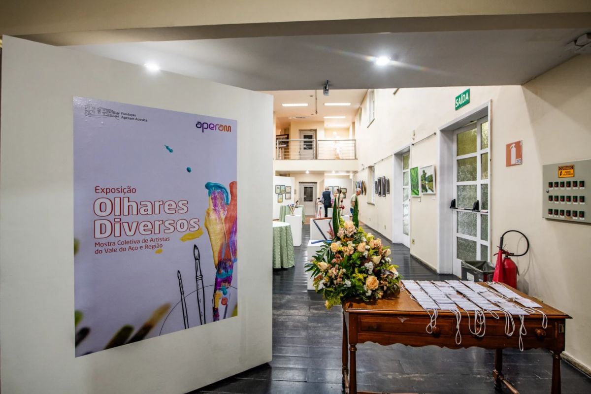 Exposição reúne 102 obras de artistas do Vale do Aço na Fundação Aperam até setembro