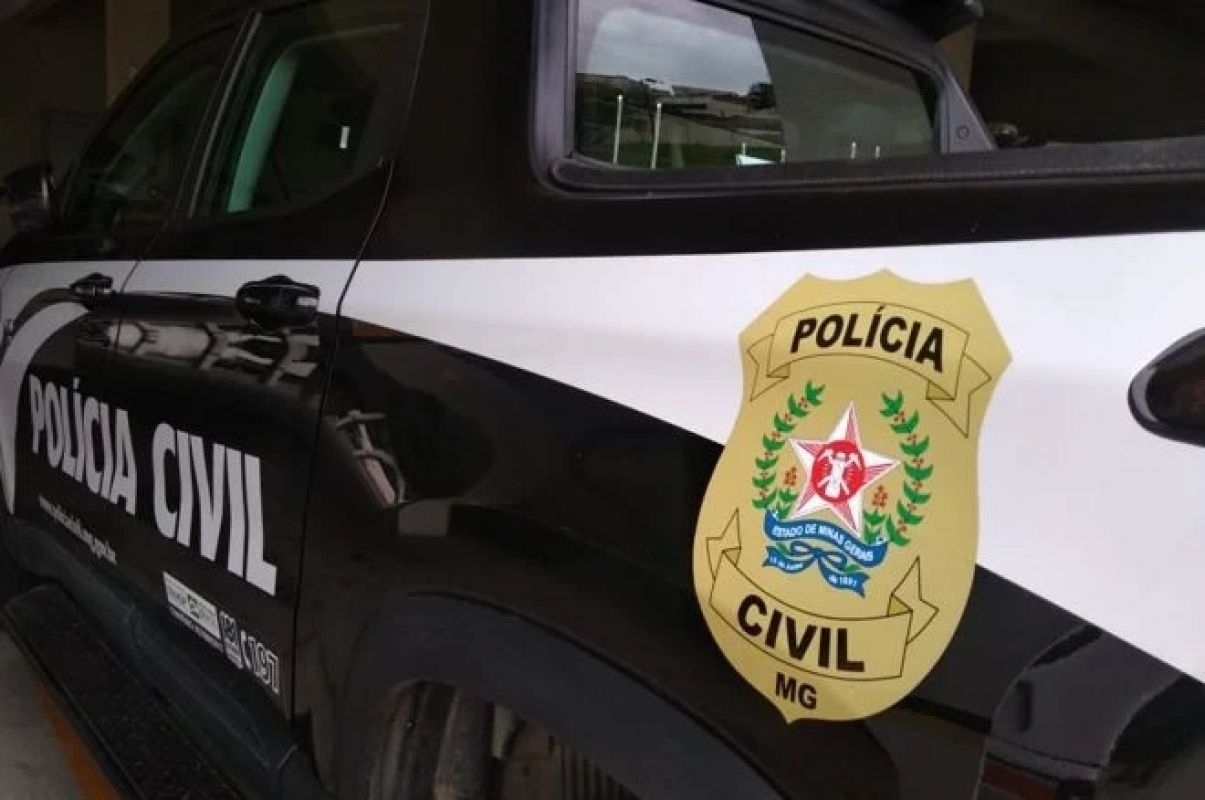 Homem é indiciado após espancar e tentar estuprar a própria mãe em MG