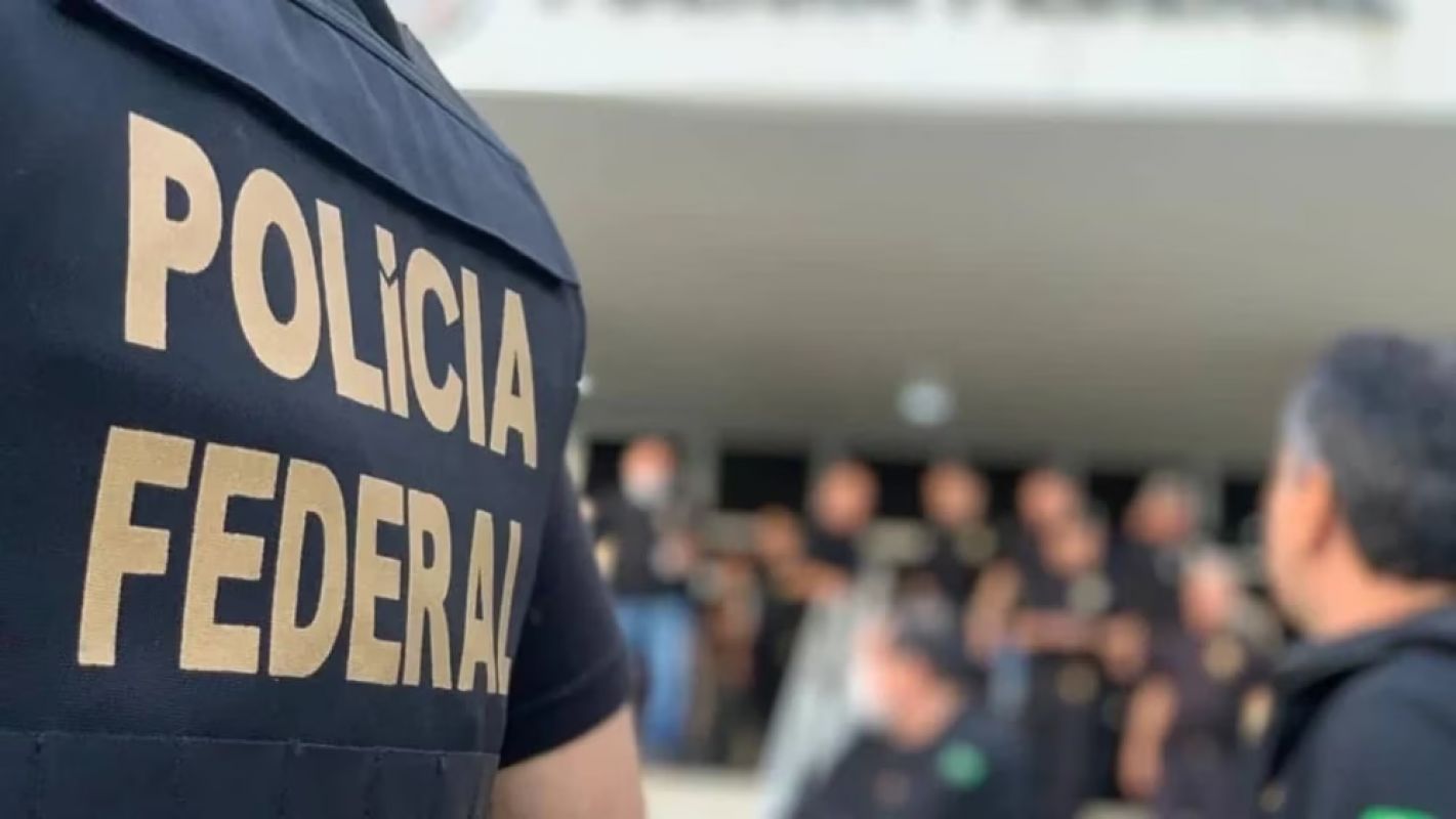 PF cumpre 10 prisões domiciliares por plano de golpe de Estado em oito unidades da Federação