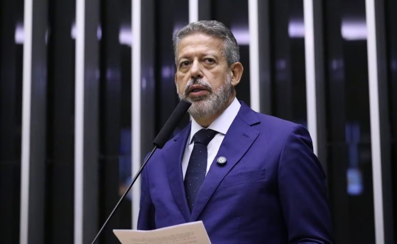  Senado aprova isenção do IR para quem ganha até R$ 5 mil