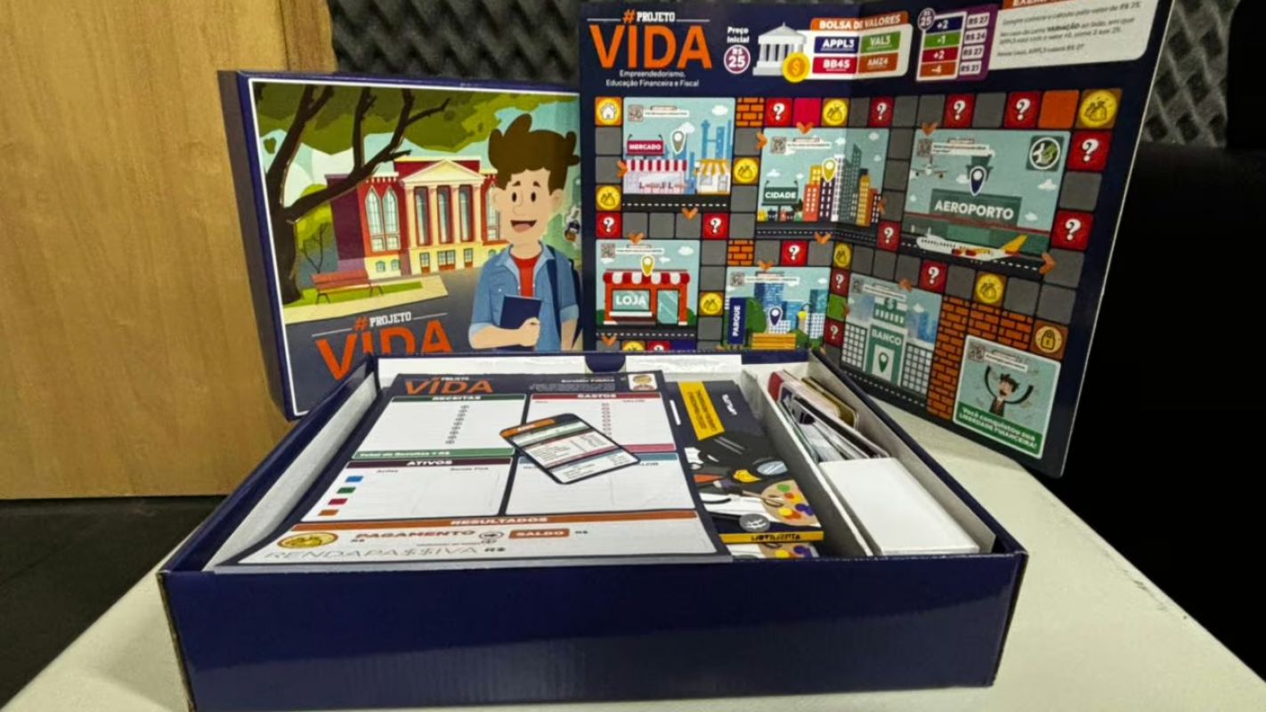 Governo de Minas lança Projeto Vida com jogo de tabuleiro para ensinar educação financeira