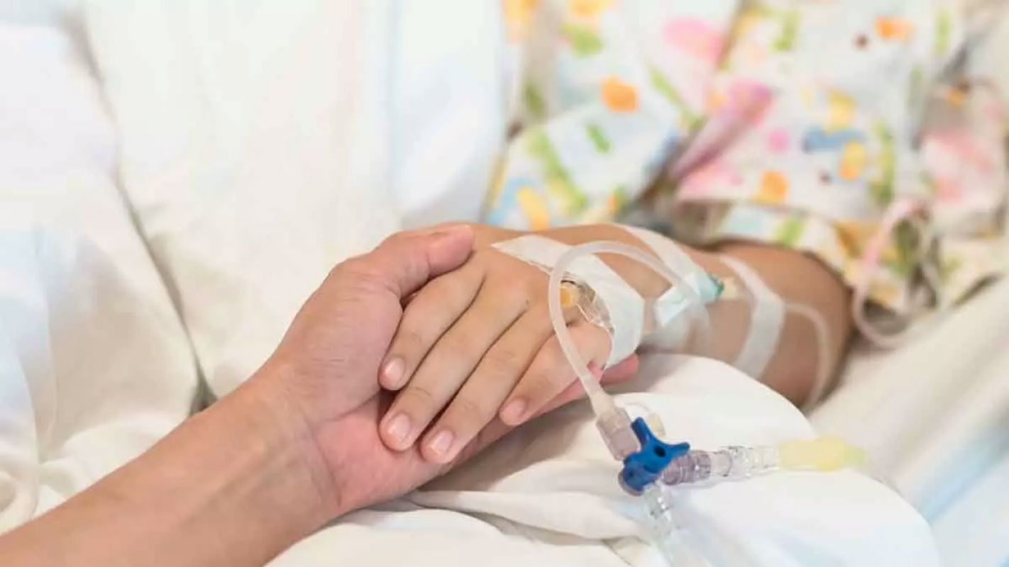 Paciente com leucemia morre sem receber medicamento já incorporado ao SUS, apesar de ordem judicial