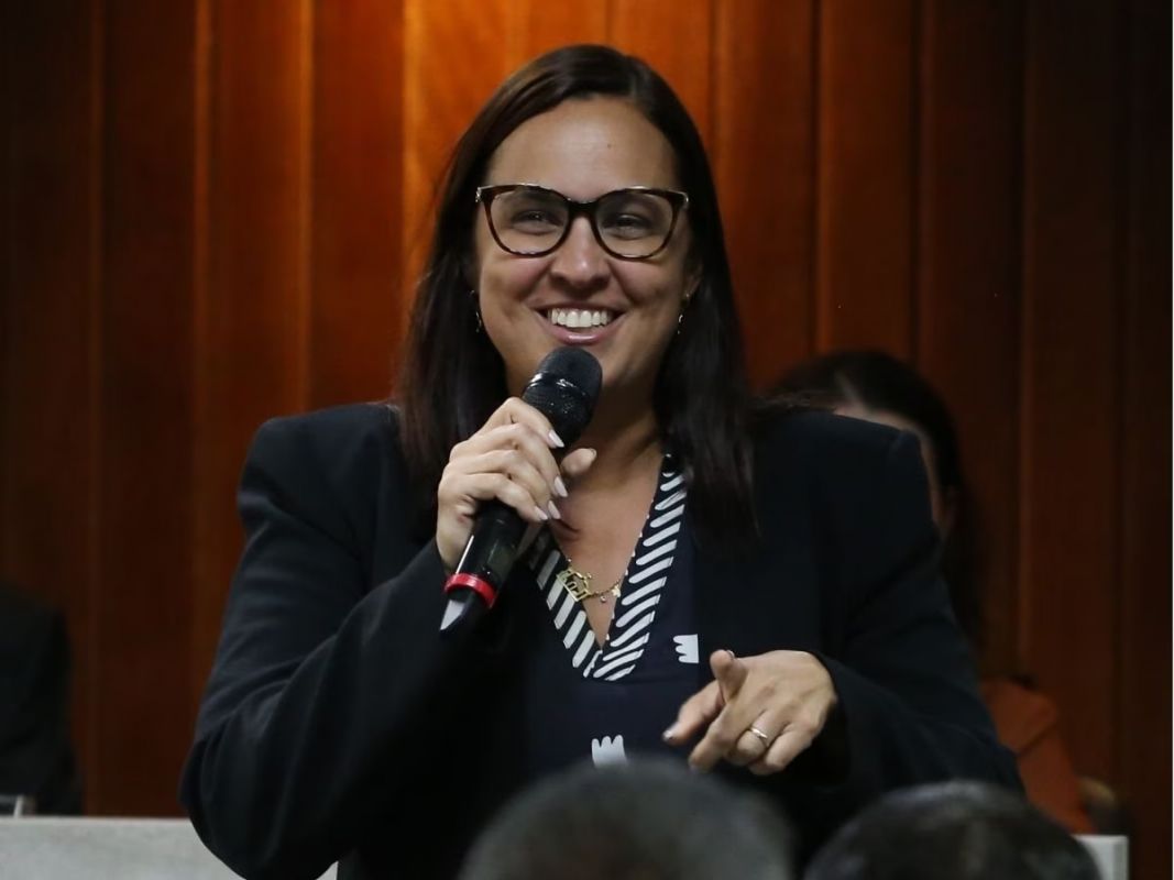 Presidente do INSS pede afastamento de chefe ligada a ex-presidente preso por fraudes