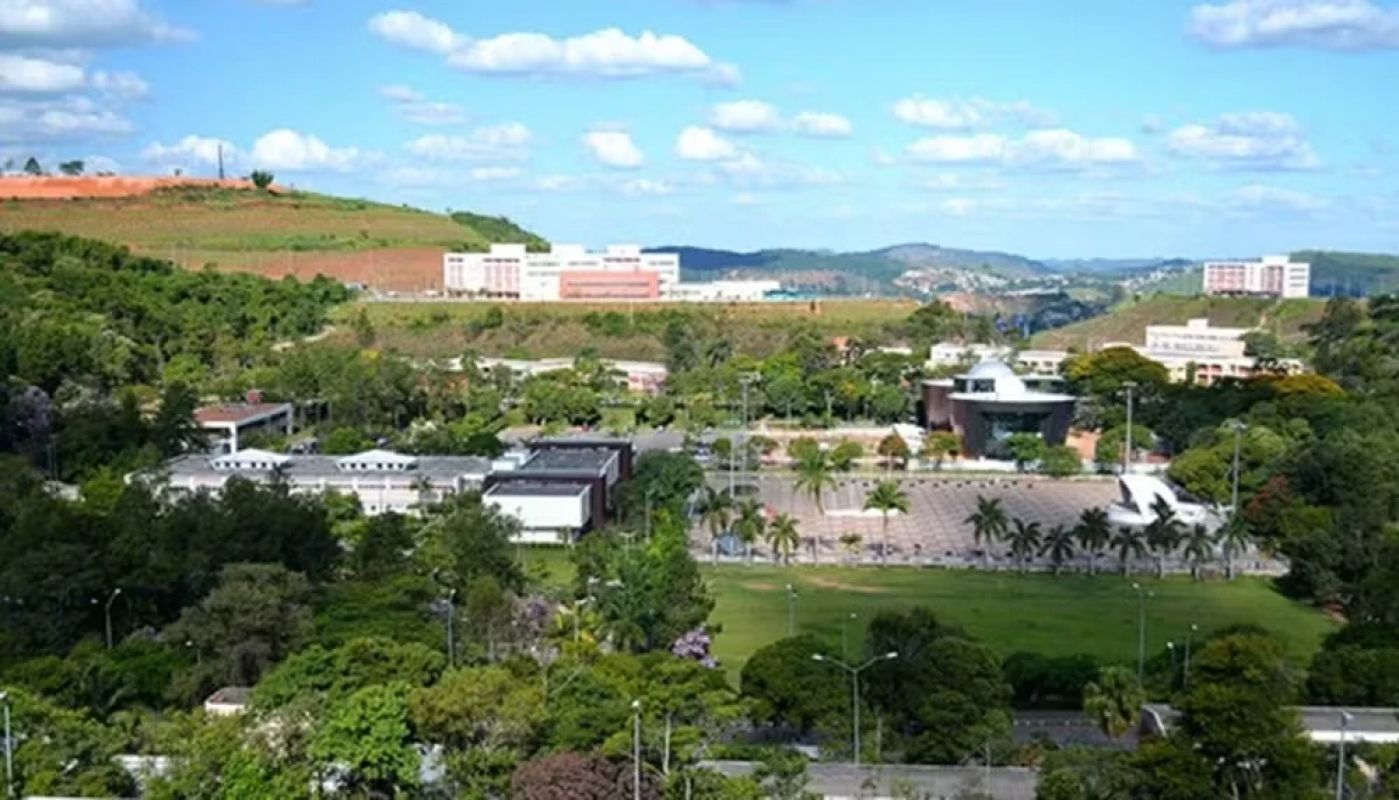 UFJF oferece 1.692 vagas ociosas em cursos de graduação; saiba como se inscrever