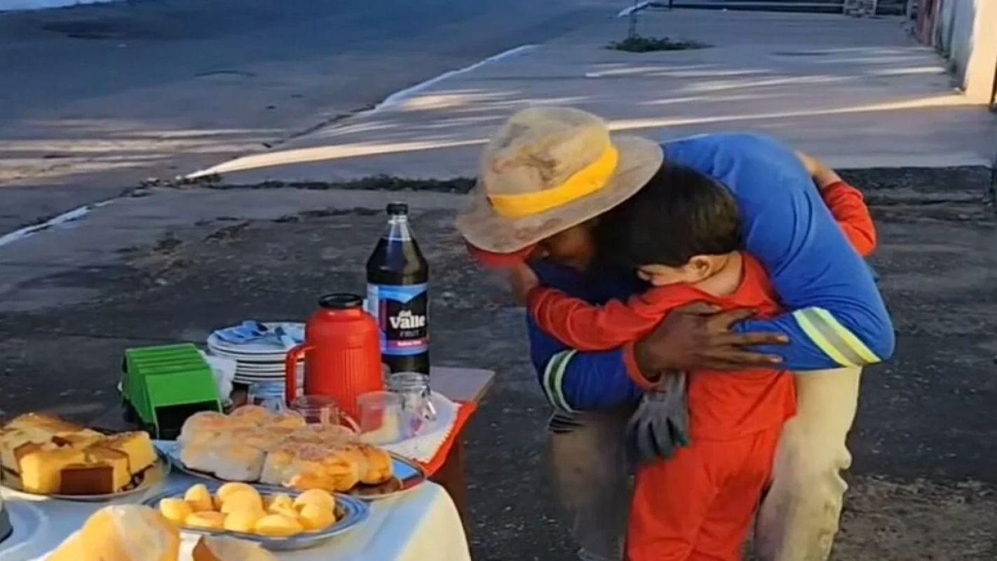 Menino de 3 anos emociona ao oferecer café da manhã a garis no próprio aniversário