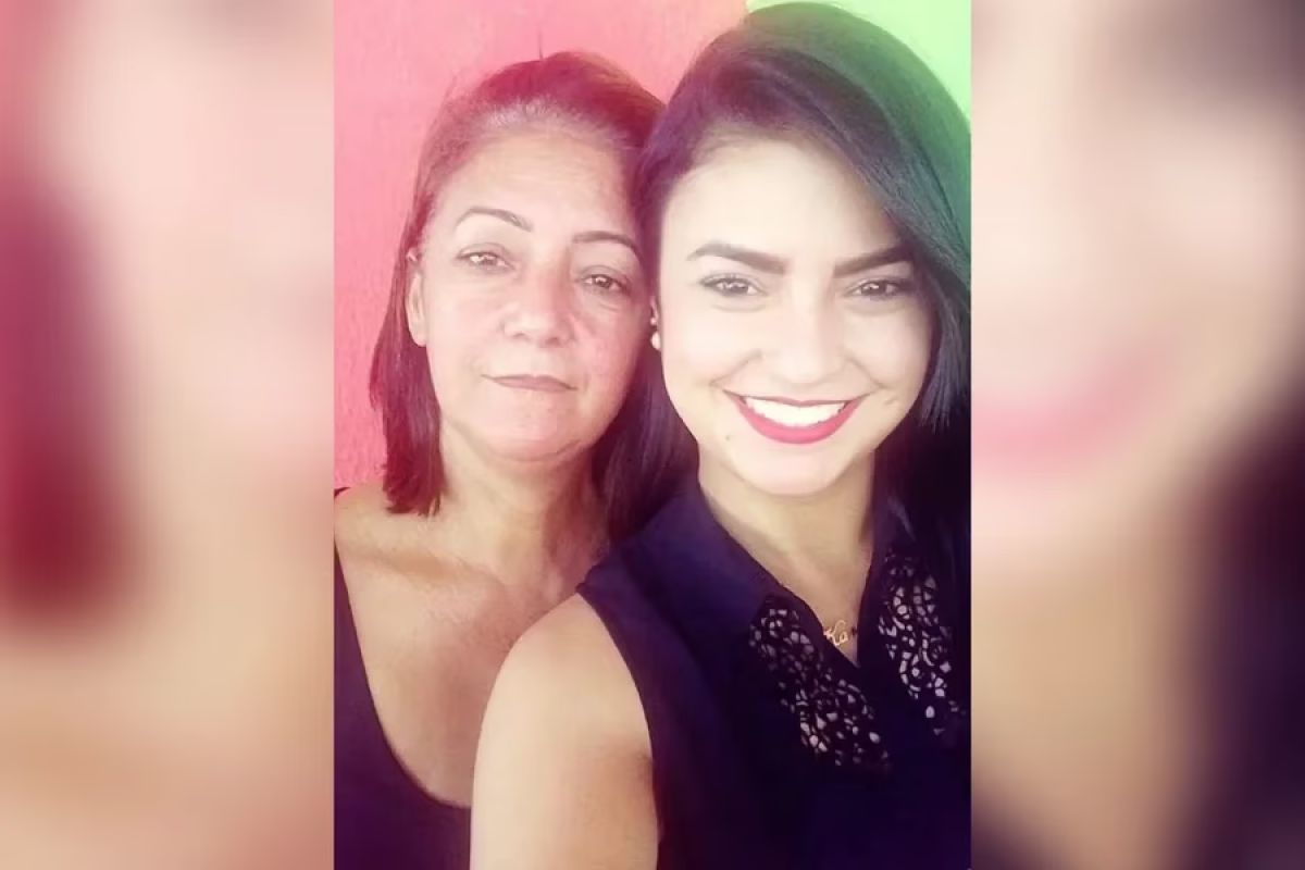 Mulher é presa suspeita de matar a mãe a facadas em Goiás