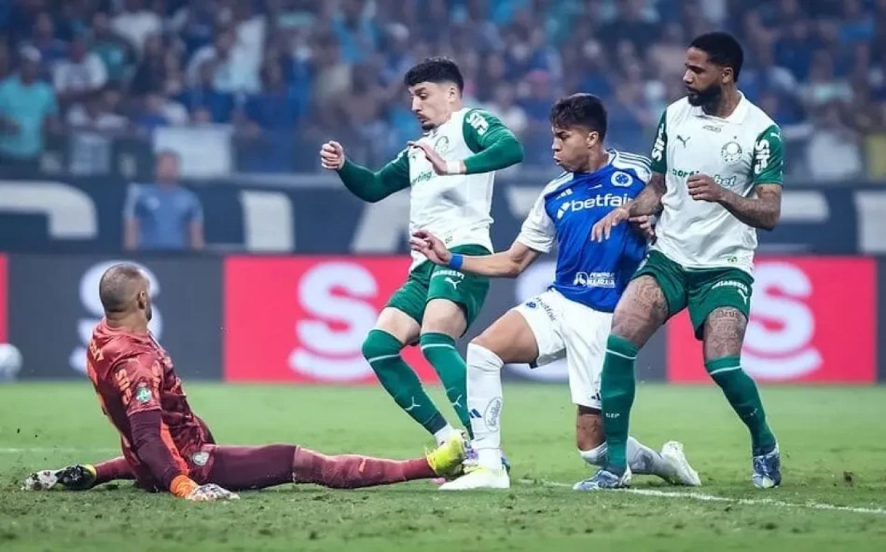 Cruzeiro derrota Palmeiras com brilho de Kaio Jorge no Mineirão