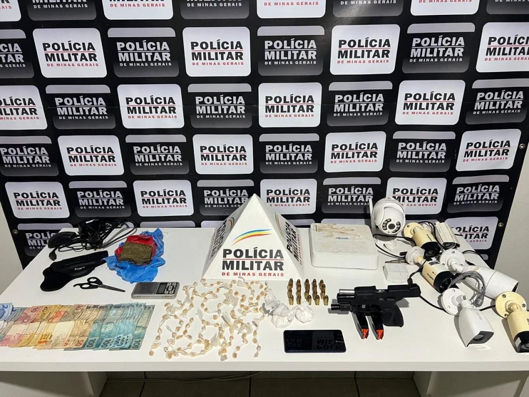Jovem é preso com armas e drogas após operação em Raul Soares
