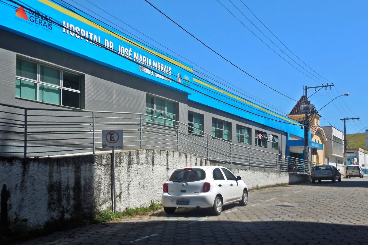 Mulher capota carro e não se lembra em Coronel Fabriciano; veículo é apreendido por não estar licenciado