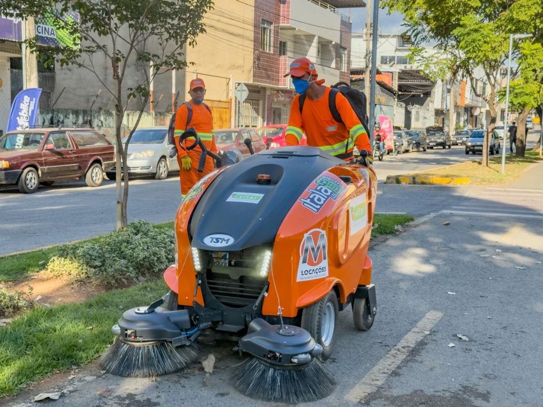 Ipatinga testa varredeira elétrica em ação inédita no Parque Ipanema
