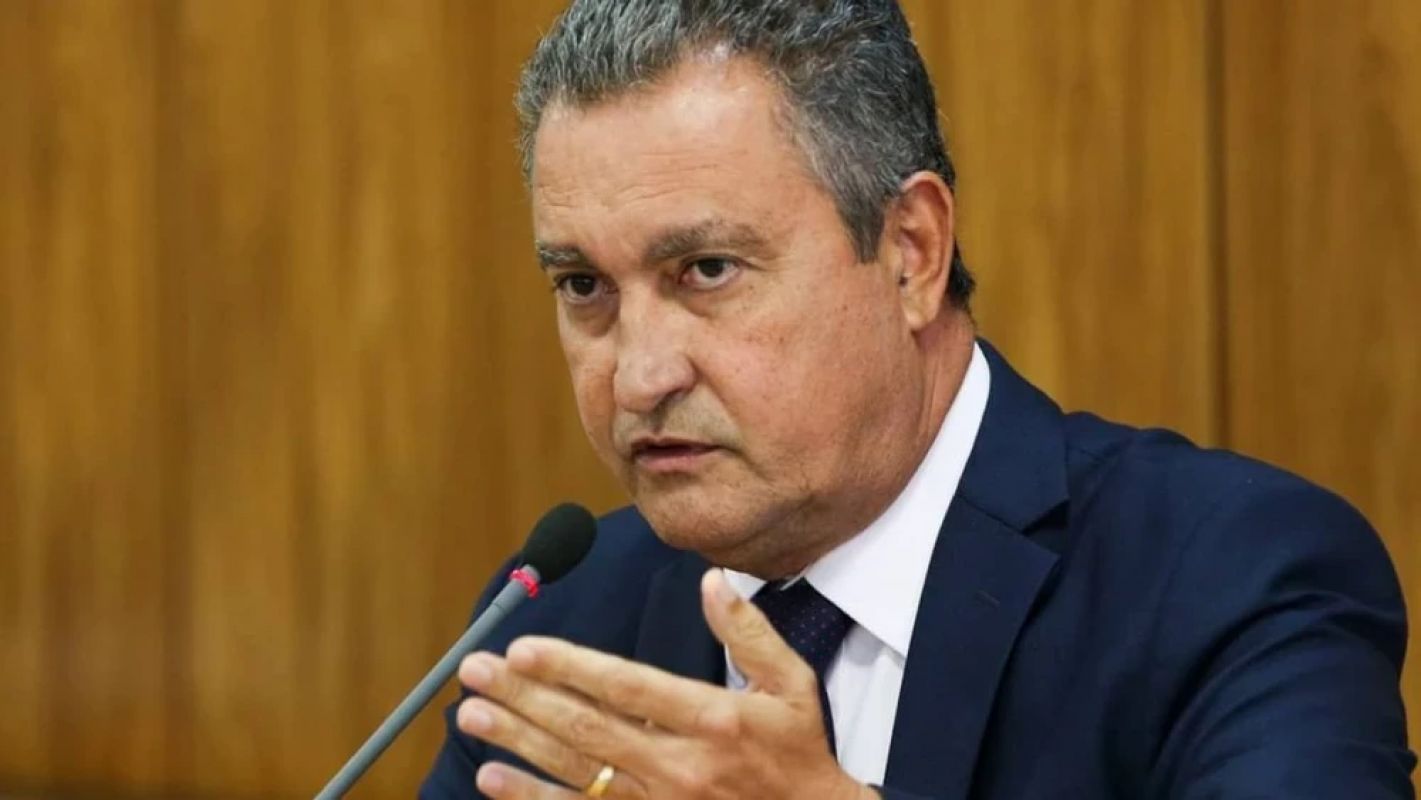 Governo prepara medidas para reduzir impacto de tarifaço imposto pelos EUA