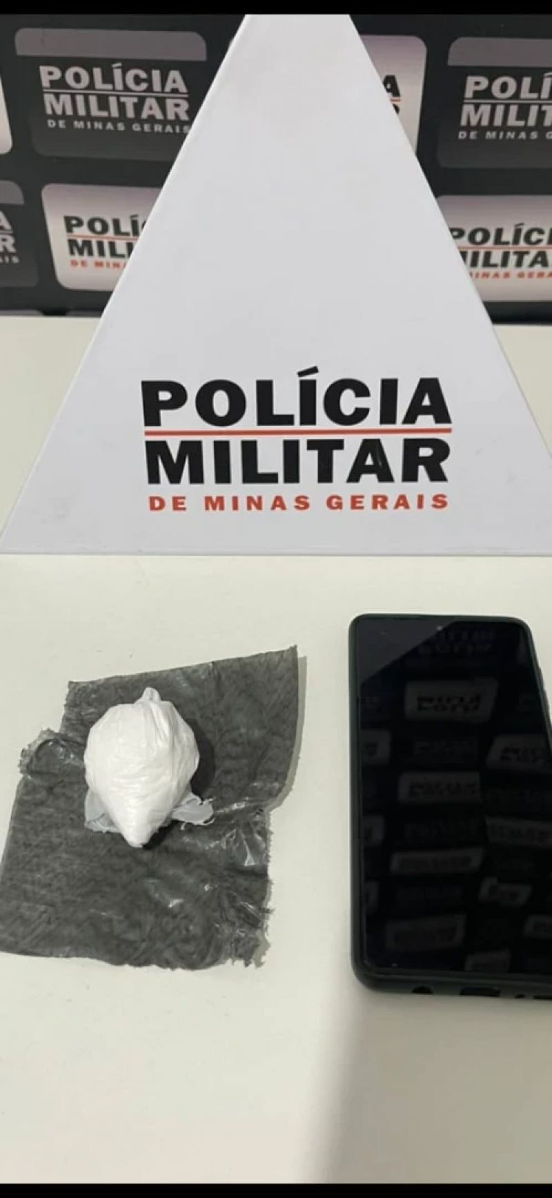 Homem é preso com drogas durante patrulhamento em Timóteo