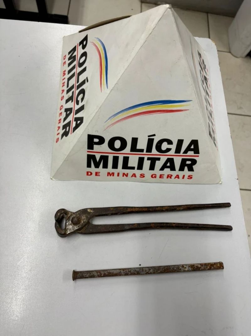 PM impede desmanche e recupera moto furtada em Ipatinga