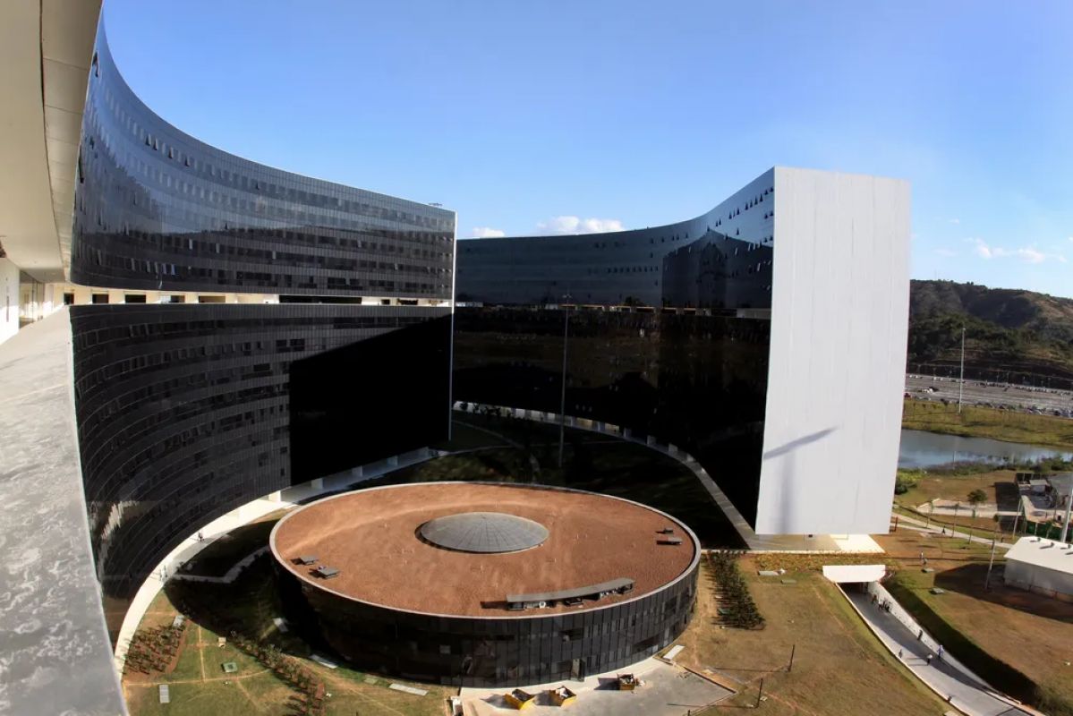 Após ação judicial, governo de MG retoma edital da Lei Aldir Blanc
