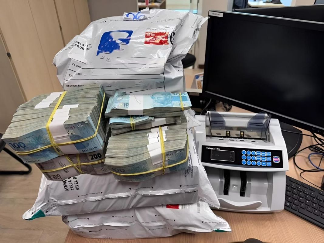 Assessor de deputado federal do PL é preso pela PF durante saque de R$ 2,7 milhões em espécie