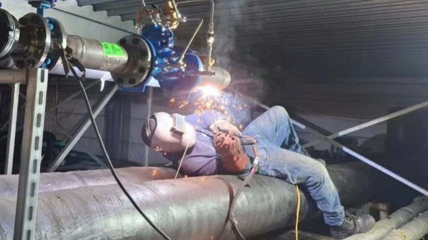 Produção industrial brasileira volta a crescer em abril e registra alta de 0,7%, diz IBGE