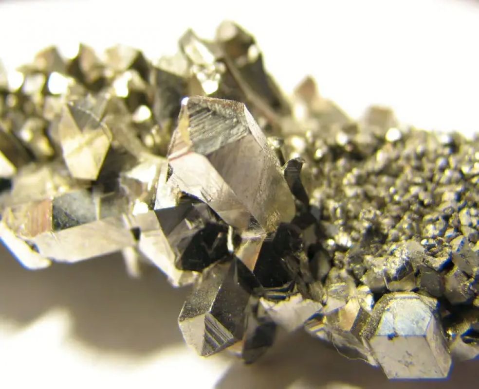 Falta de plano para minerais críticos pode afetar soberania nacional, alerta especialista