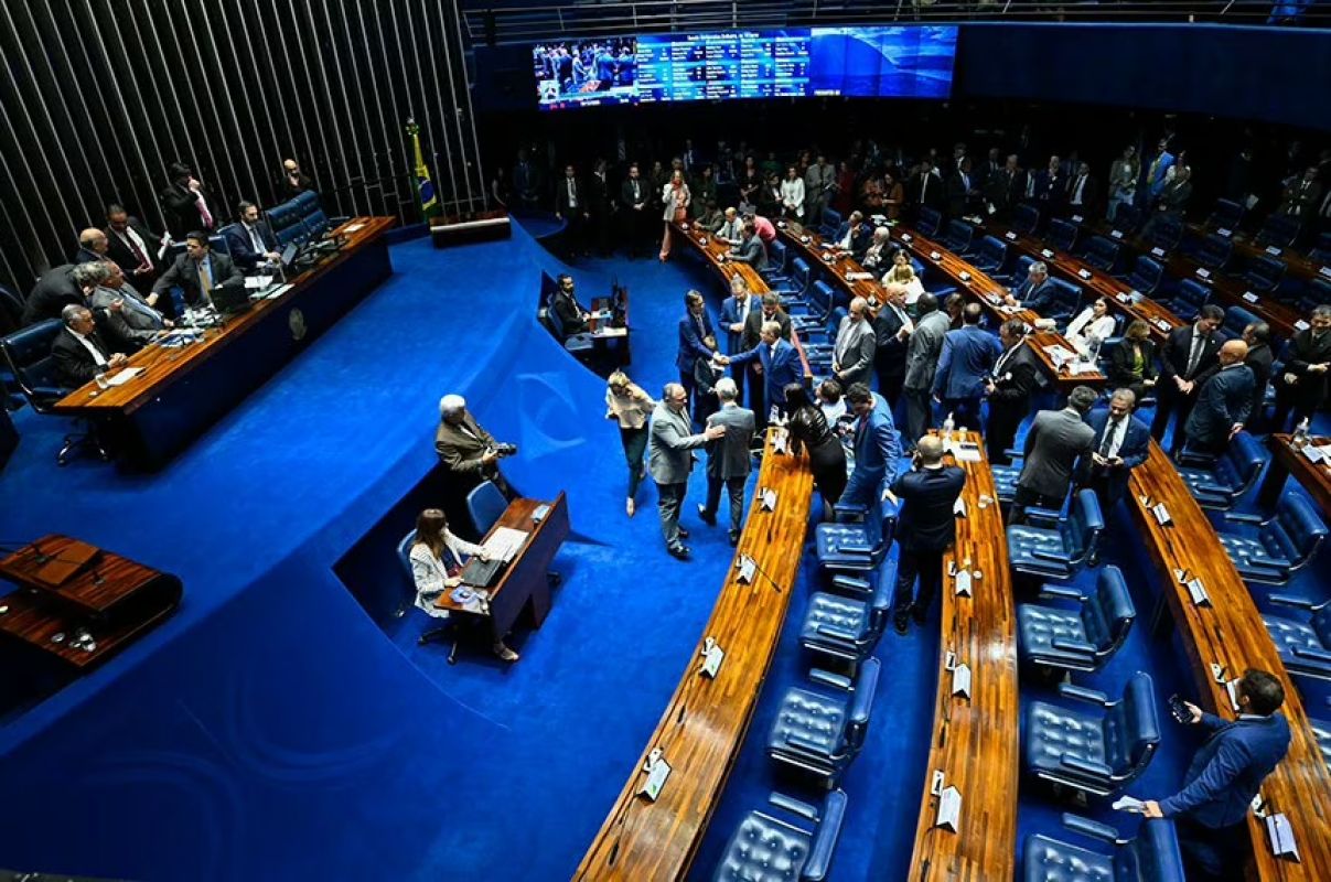 Senado aprova projeto que cria crime de vicaricídio e prevê pena de 20 a 40 anos