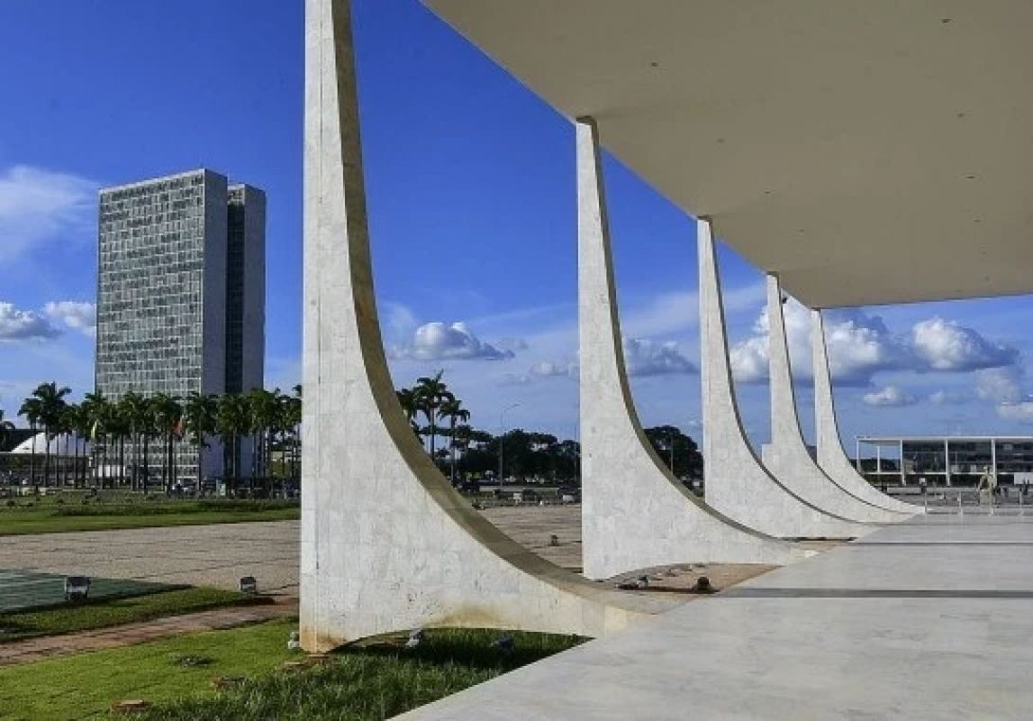 STF agenda interrogatório de deputados acusados de corrupção em emendas