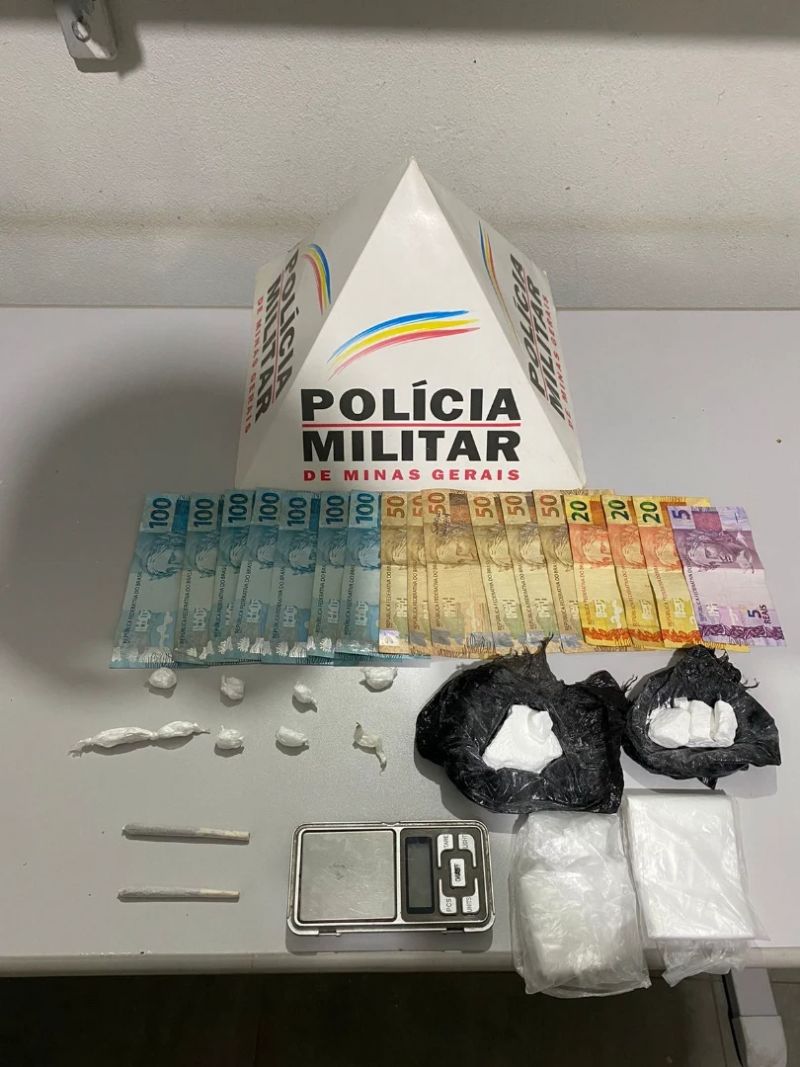 Jovem é preso por tráfico e grupo é flagrado com drogas em Matipó