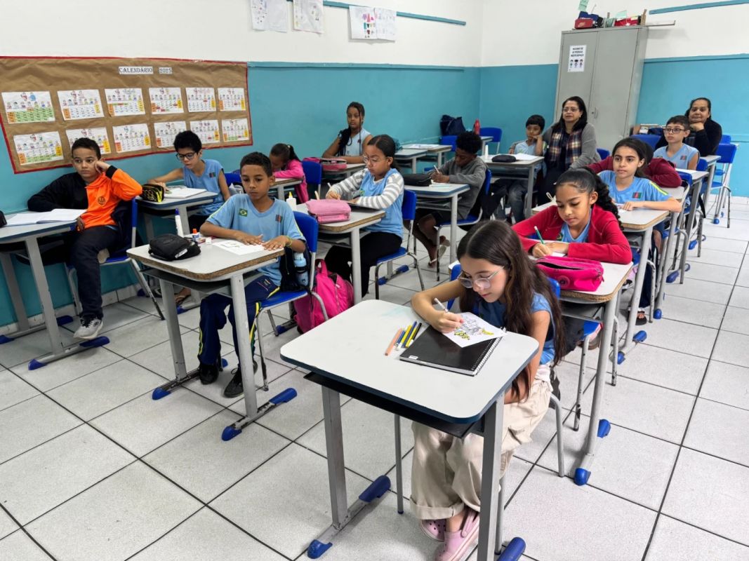 Educação de Ipatinga se destaca nos resultados do Simave com avanços em todas as séries