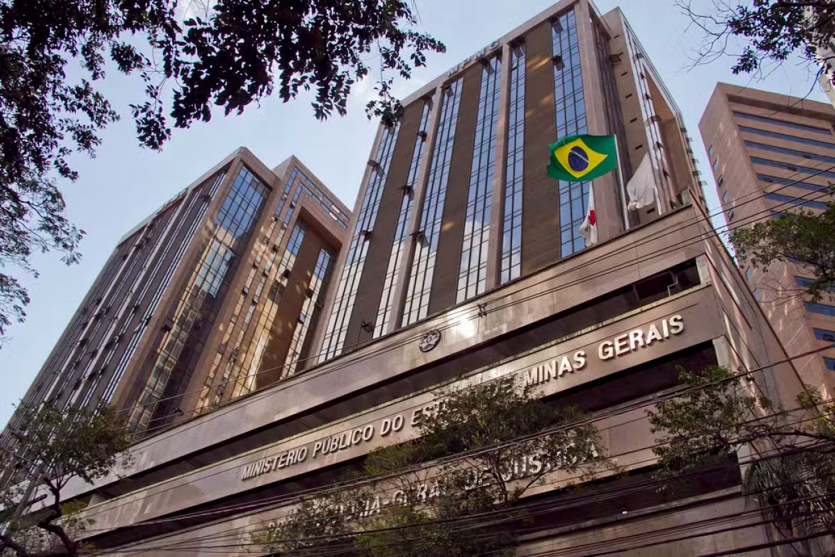  Dupla é condenada por matar idoso a tiros durante tentativa de roubo na zona rural de Tarumirim