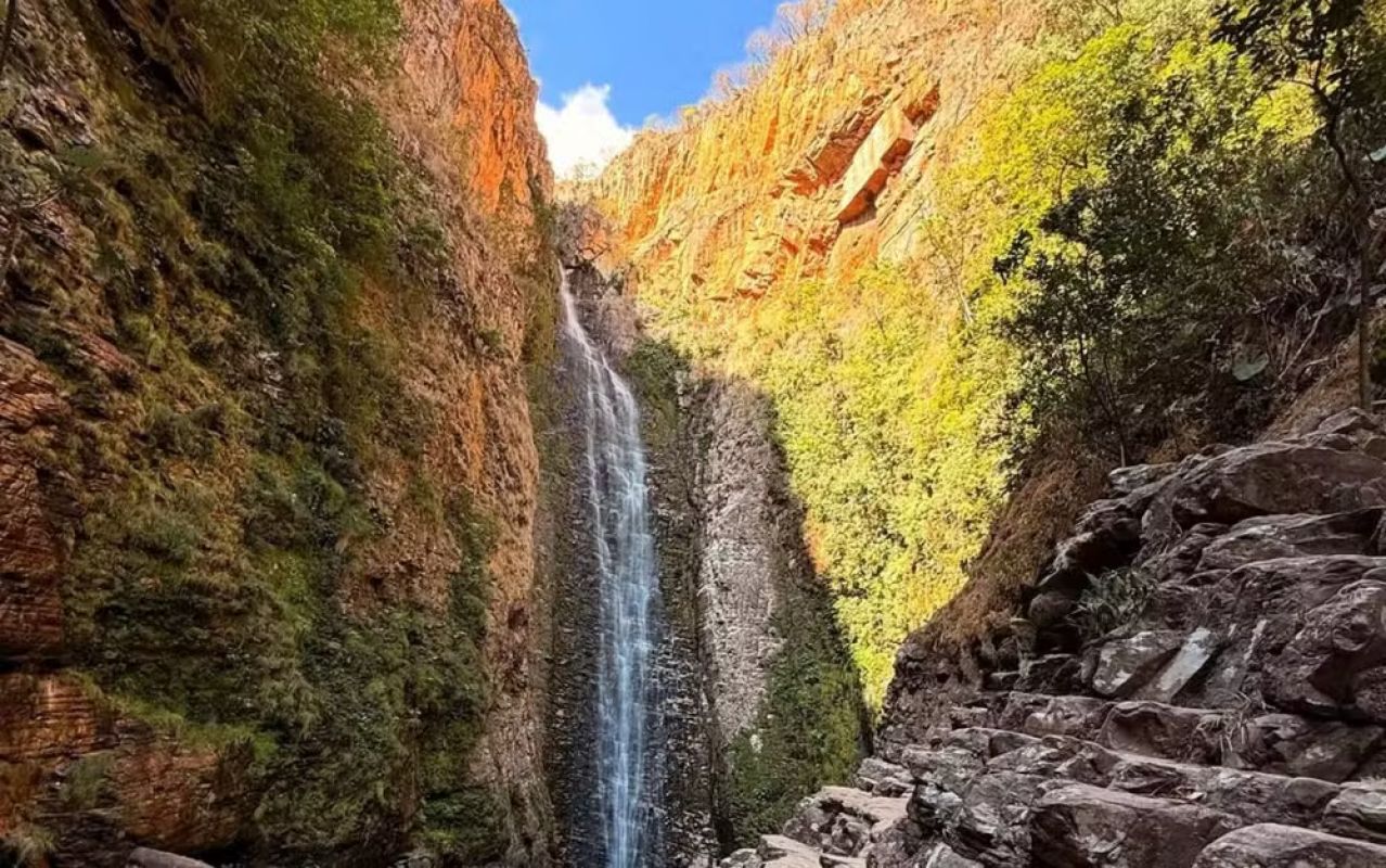  Cachoeira do Segredo: conheça atrativo turístico famoso por cânions e piscinas naturais que teve localização escondida por garimpeiros