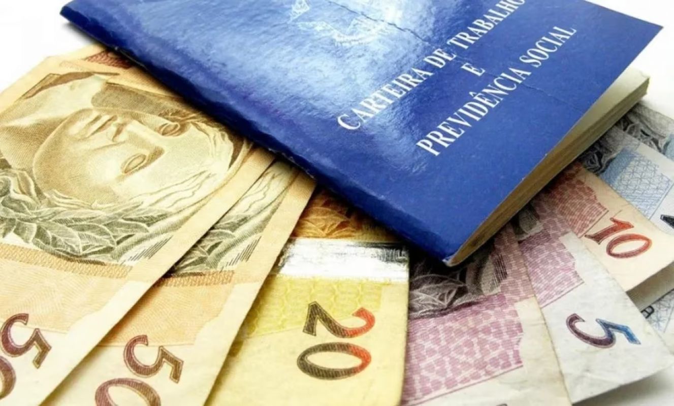 Não recebeu o 13º até 28 de novembro? Veja o que fazer e quais são seus direitos