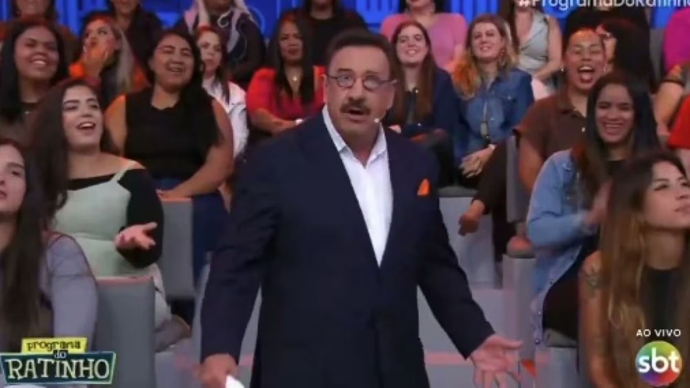  Ao vivo no SBT, Ratinho faz declarações contra Erika Hilton e diz que deputada trans “não é mulher”
