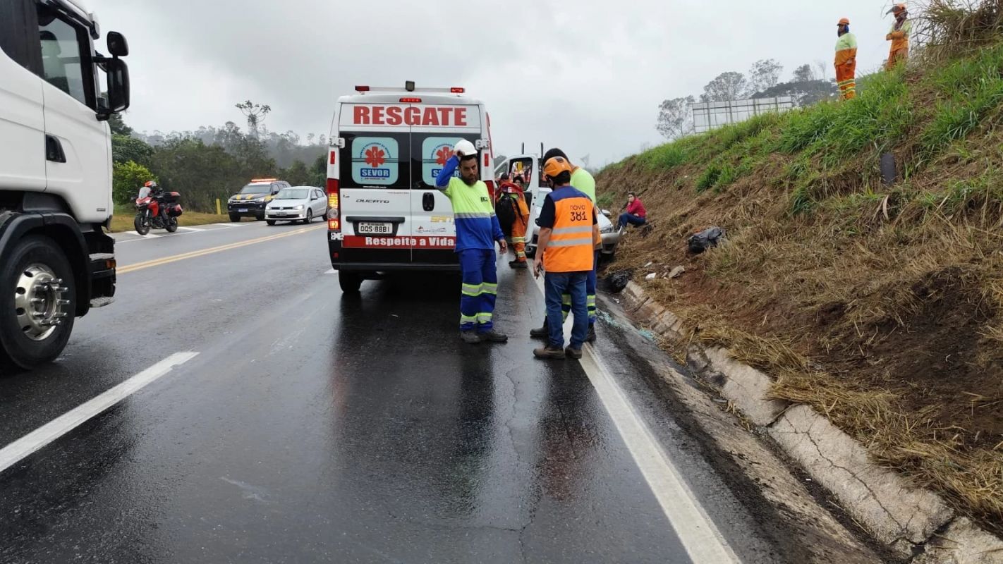 Funcionário é atropelado durante serviço na BR-381
