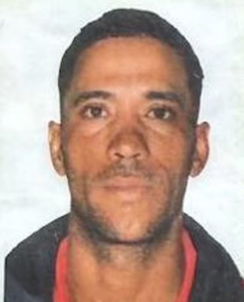 Mulher que matou homem com golpe de canivete durante briga de casal em Inhapim alega legítima defesa