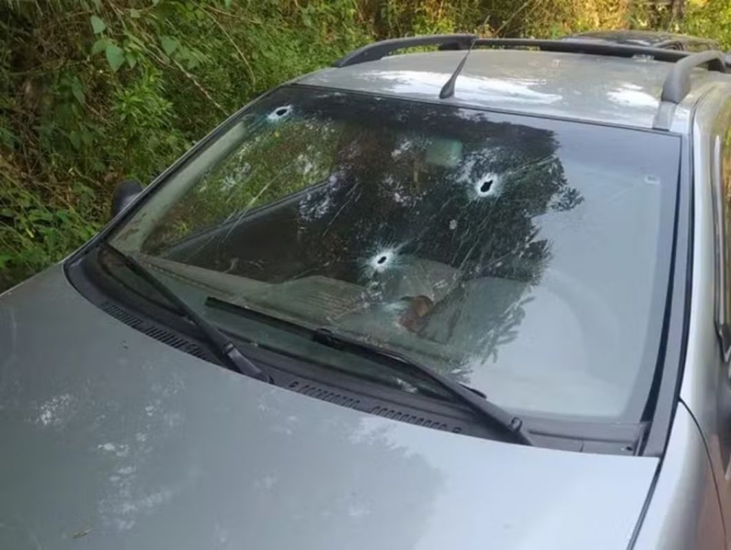 Operação com foco em apurar morte de vendedor de queijos em emboscada apreende armas em MG