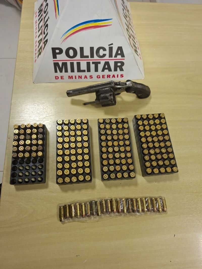Homem é preso por porte ilegal de arma e munições em Ipatinga