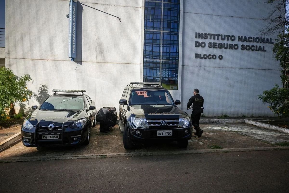 PF revela esquema de R$ 1,7 bilhão com laranjas no INSS