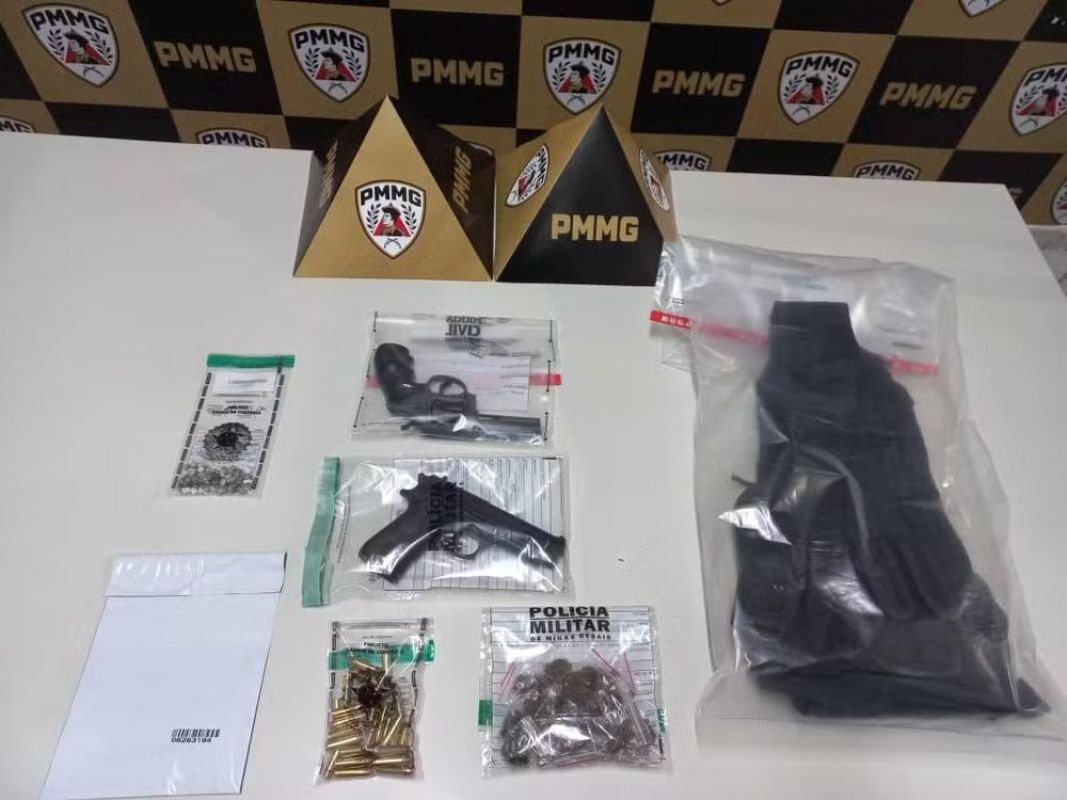  Polícia apreende arma, drogas e munições em dois bairros de Governador Valadares