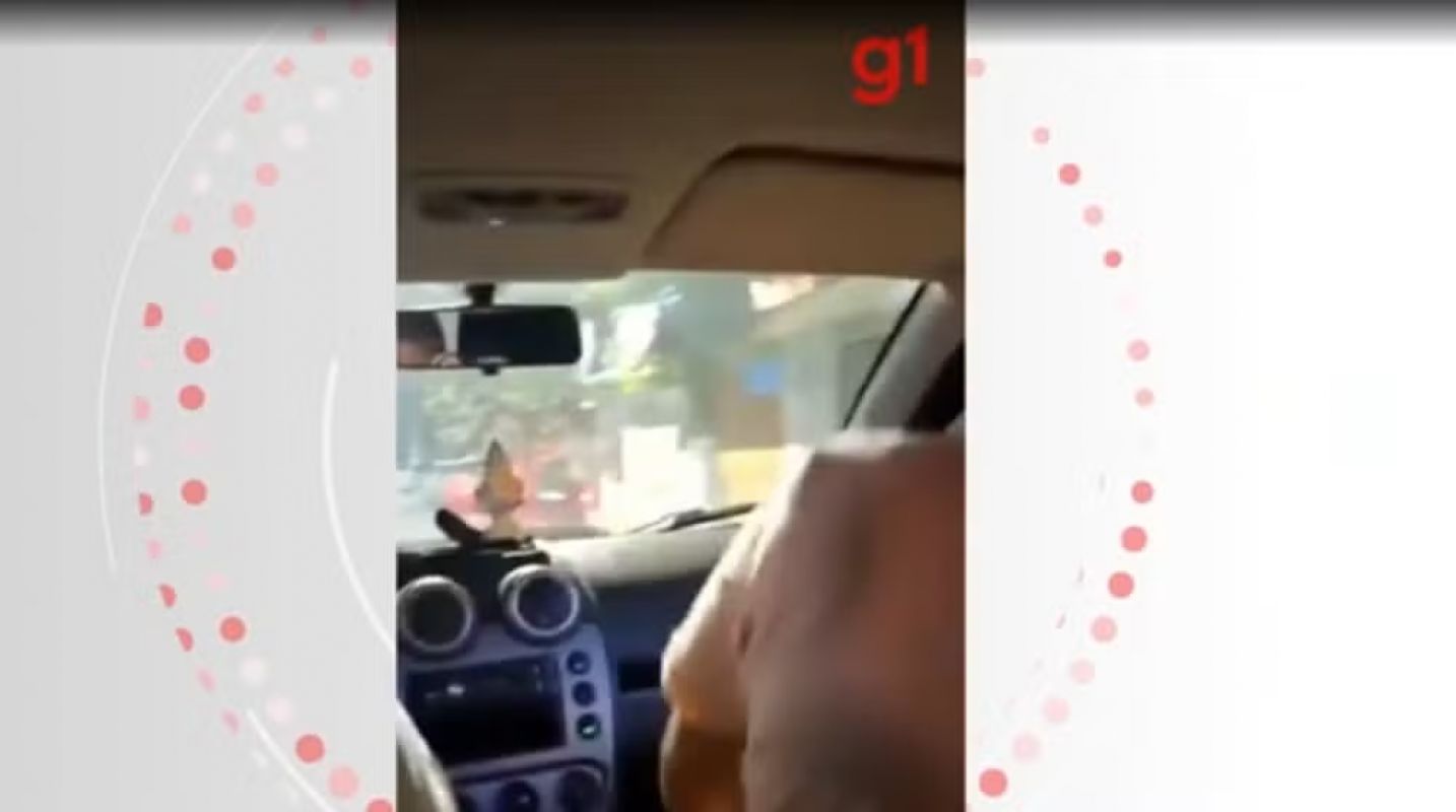 Vídeo mostra momento em que jovens jogam bomba de artifício em Parada LGBT+ em MG