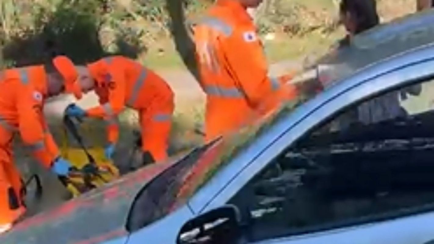 Gestante fica ferida em colisão entre moto e carro na BR-381, em Ipatinga