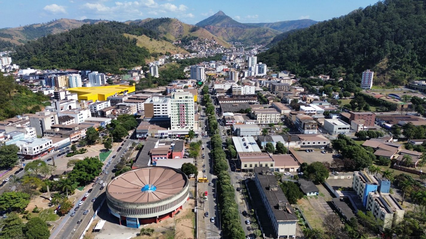 Timóteo antecipa metade do 13º dos servidores municipais
