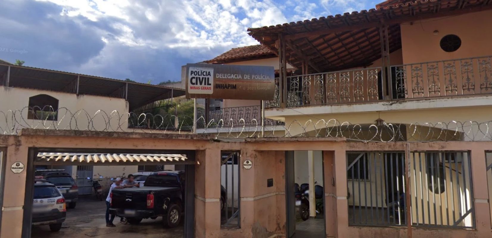 Professor é indiciado por agredir aluno com deficiência em escola de Inhapim