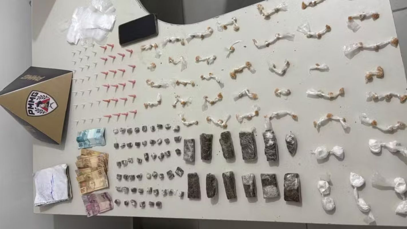 Tráfico em cemitério termina com jovem preso e drogas apreendidas em Conselheiro Pena