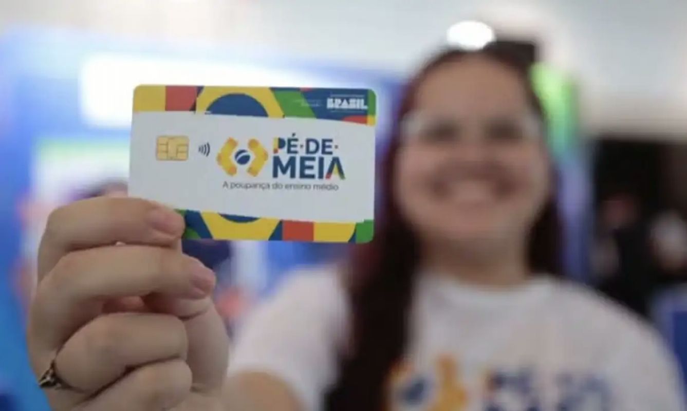 Pé-de-Meia paga terceira parcela de 2026 a partir desta segunda (25)