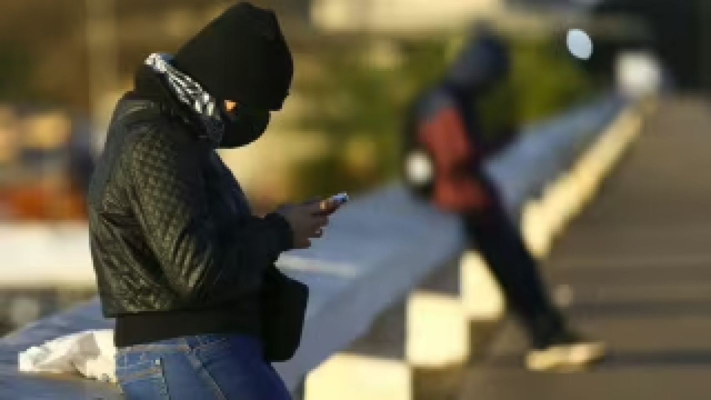 Frente fria avança pelo Centro-Sul e intensifica queda de temperatura nesta quinta-feira
