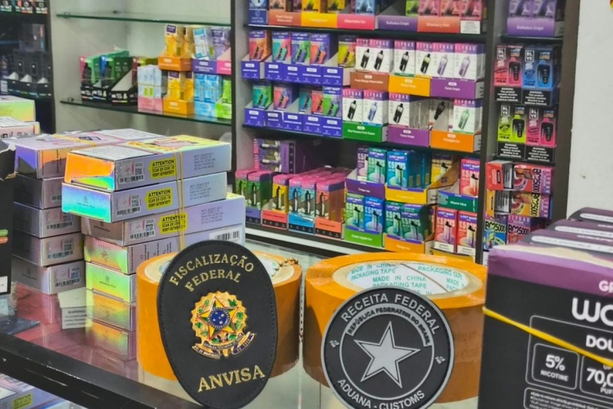 Operação nacional apreende 25 mil cigarros eletrônicos e 107 mil maços contrabandeados